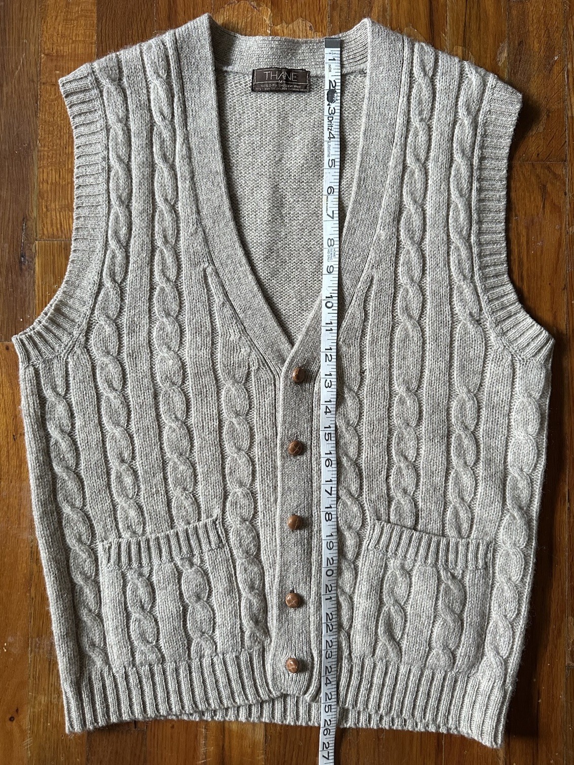 THANE 100% Shetland Wool Cable Knit Vest Oatmeal Beige Grandpa Core Vintage M