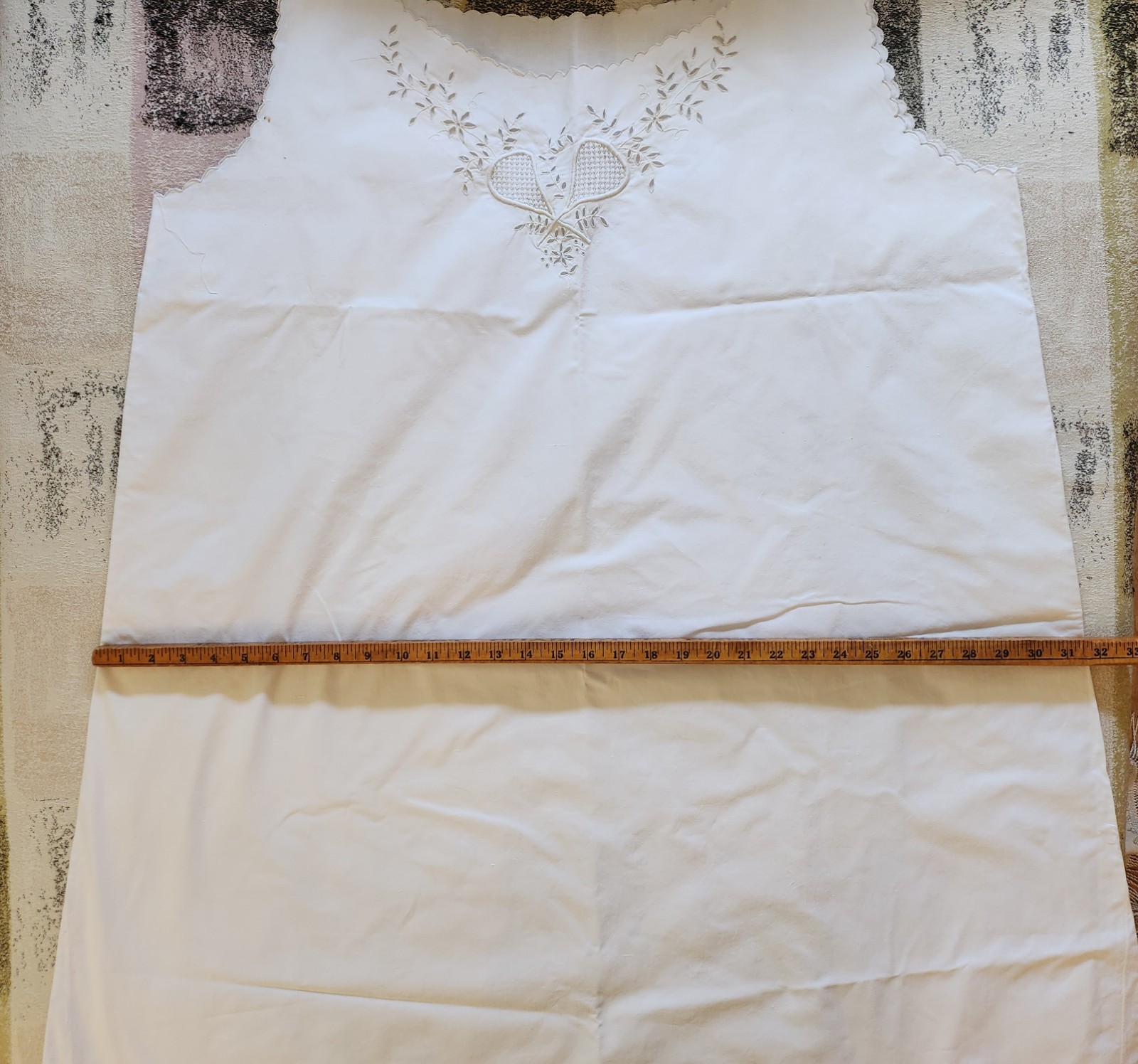 Vintage Cottagecore White Embroidery Sleeveless 3XL Sleep Dress Gown