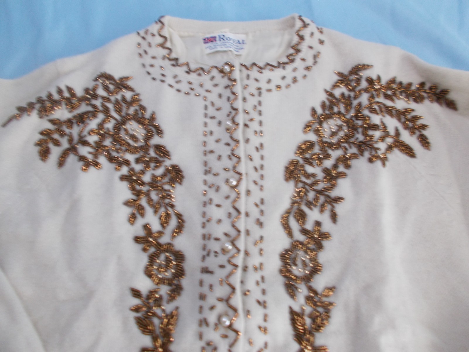 Vintage ladies BEADED WOOL CARDIGAN sweater ivory with bronze beading Sz. 38