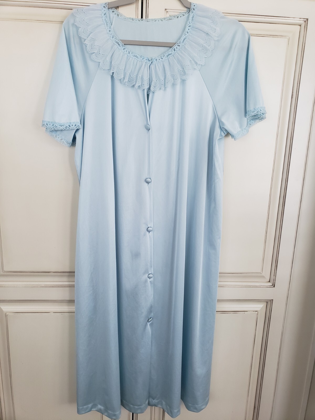 Vtg Vanity Fair Nylon Robe Lace Collar One Pocket Sz M Powder Blue