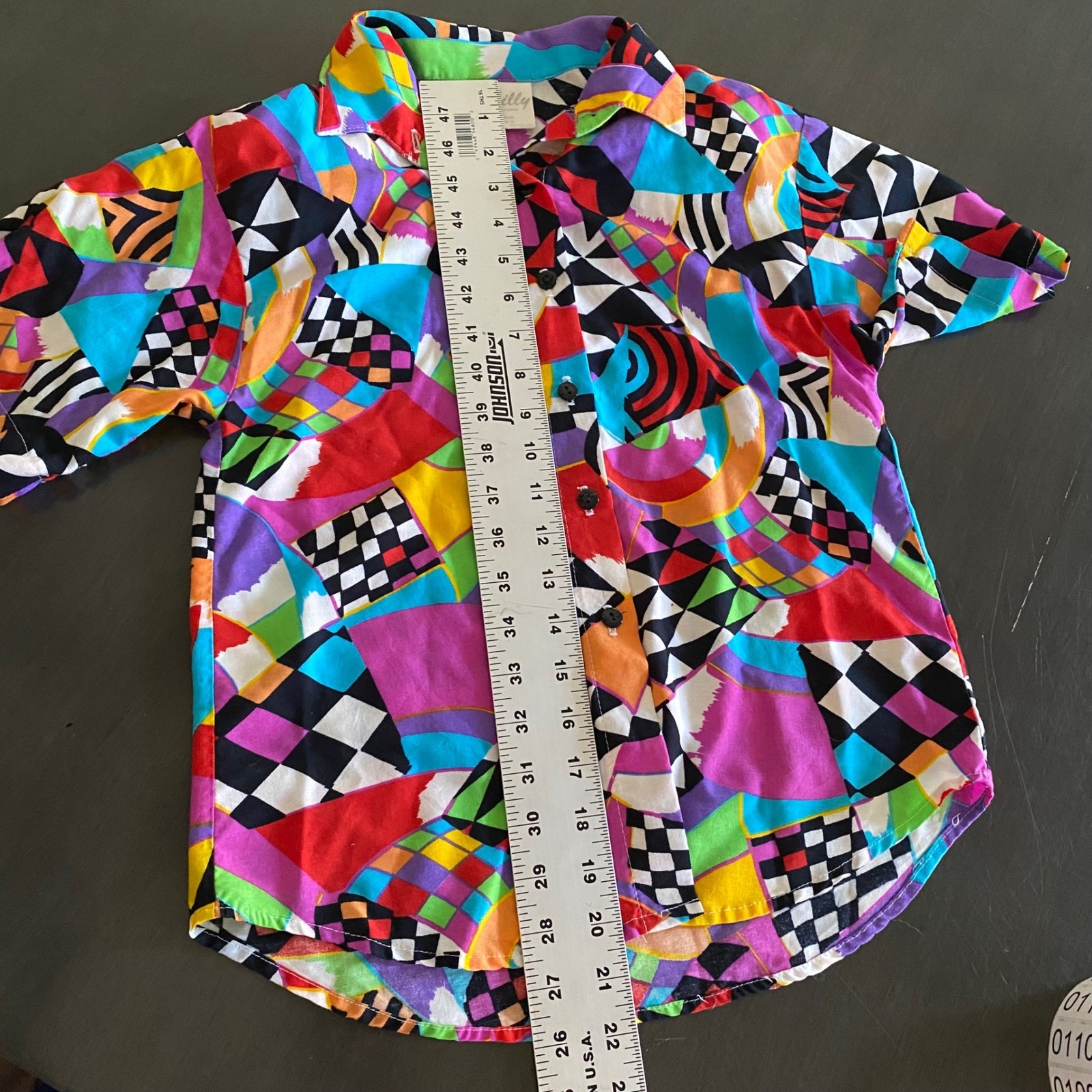 Vintage Abstract Geometric Button Up Made in USA – fits like small-xs