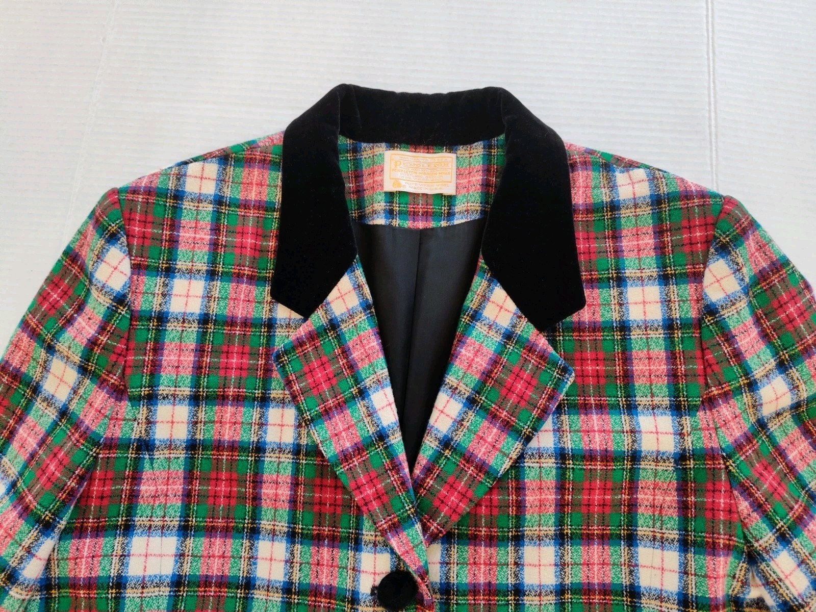 Pendleton Women’s Plaid Wool Blazer Jacket Sz 14 ? Velvet Collar Holiday Vtg USA