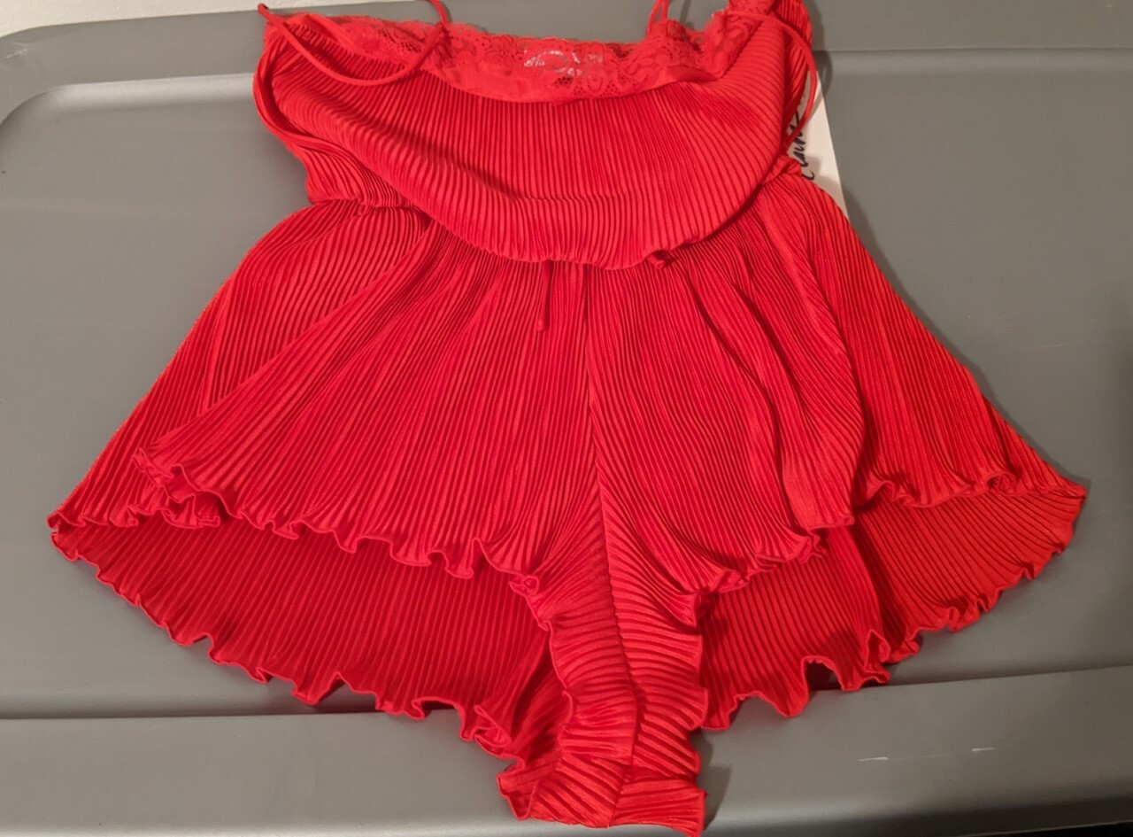 NWT!! RED VINTAGE VTG MISS ELAINE PLEATED TEDDY/ROMPER/BODYSUIT-MEDIUM