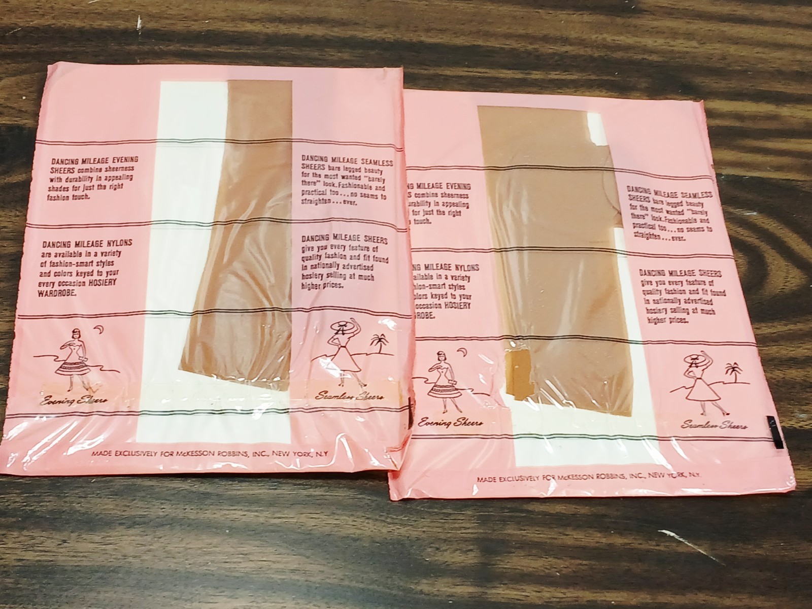 Vtg 50&rsquo;s Cantrece Stockings = Lot of 2 Pairs = Beige/Short 8.5-9 size = NOS
