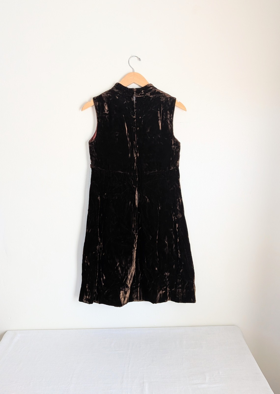 Vintage circa 1960&rsquo;s-70&rsquo;s Women&rsquo;s Chocolate Brown Crushed Velvet Mini Dress S
