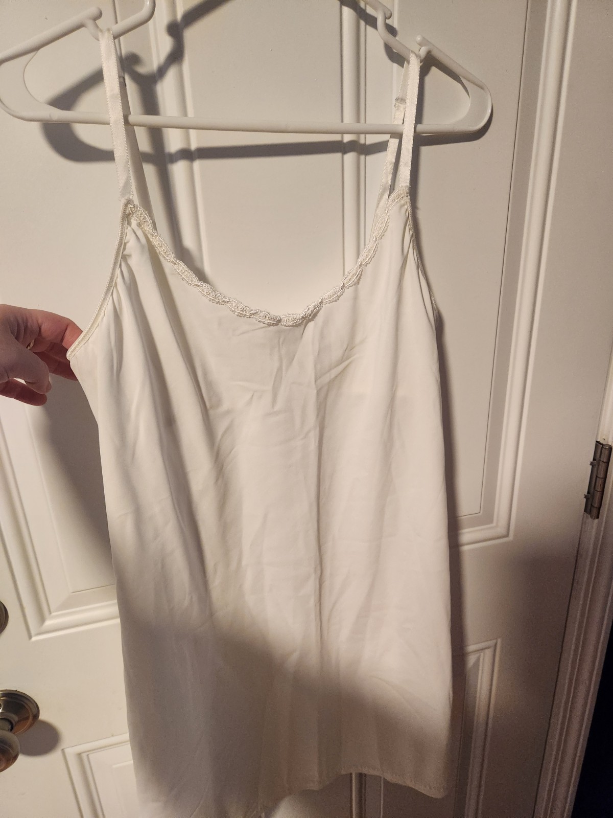 VTG Vanity Fair Ivory Polyester Lace Trim Full Slip Dress Size 40