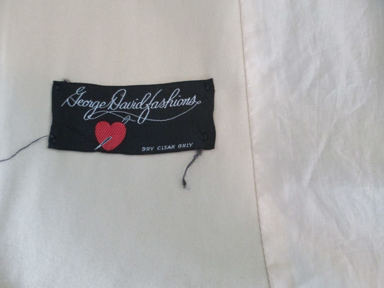Spring Black Cape Coat Cream Collar Vintage 1970’s