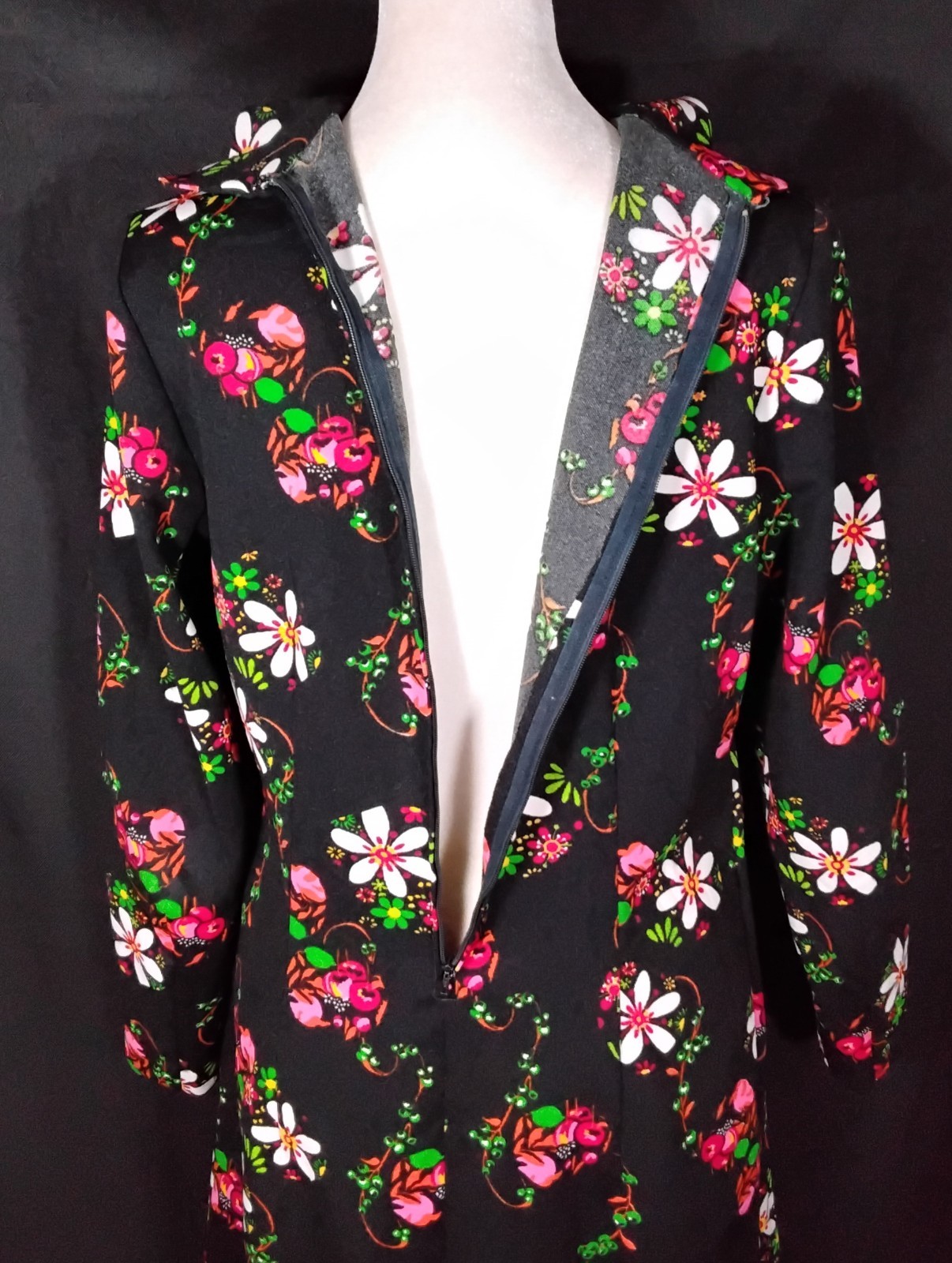 Vintage 70s Unbranded Shift Midi Black Floral Dress Long Sleeves Sz M/L USA