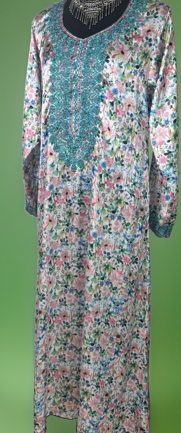 Vintage Embroidered Satin Caftan | Boho Hostess Gown | Glam Duster | Resortwear