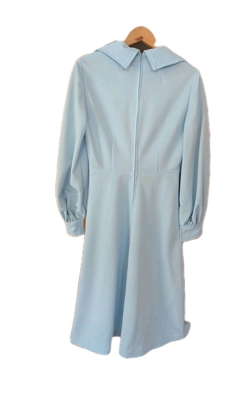Vintage Mod A Line Point Collared Dress Handmade Back Zip 1970s 34 In Bust Retro