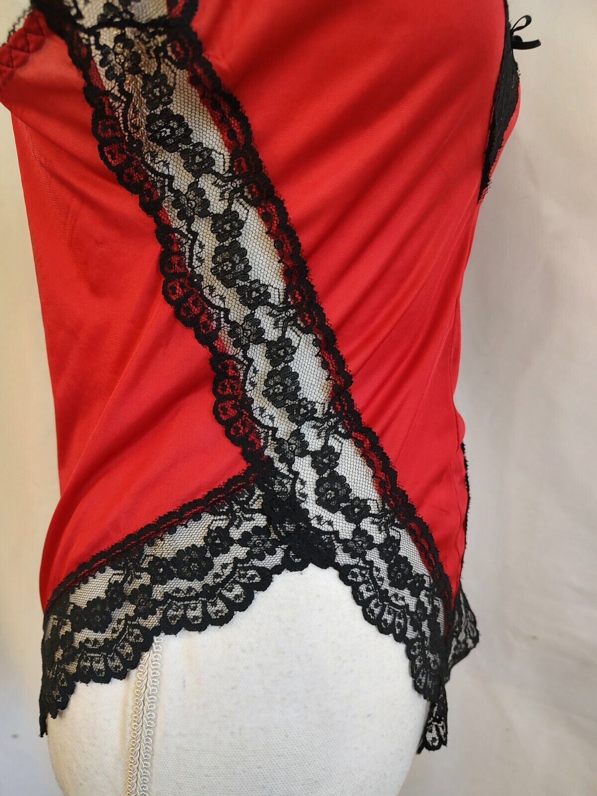 80&rsquo;s Vintage Teddy Romper Red Nylon & Black Lace Super High Cut Leg Sexy Sz S