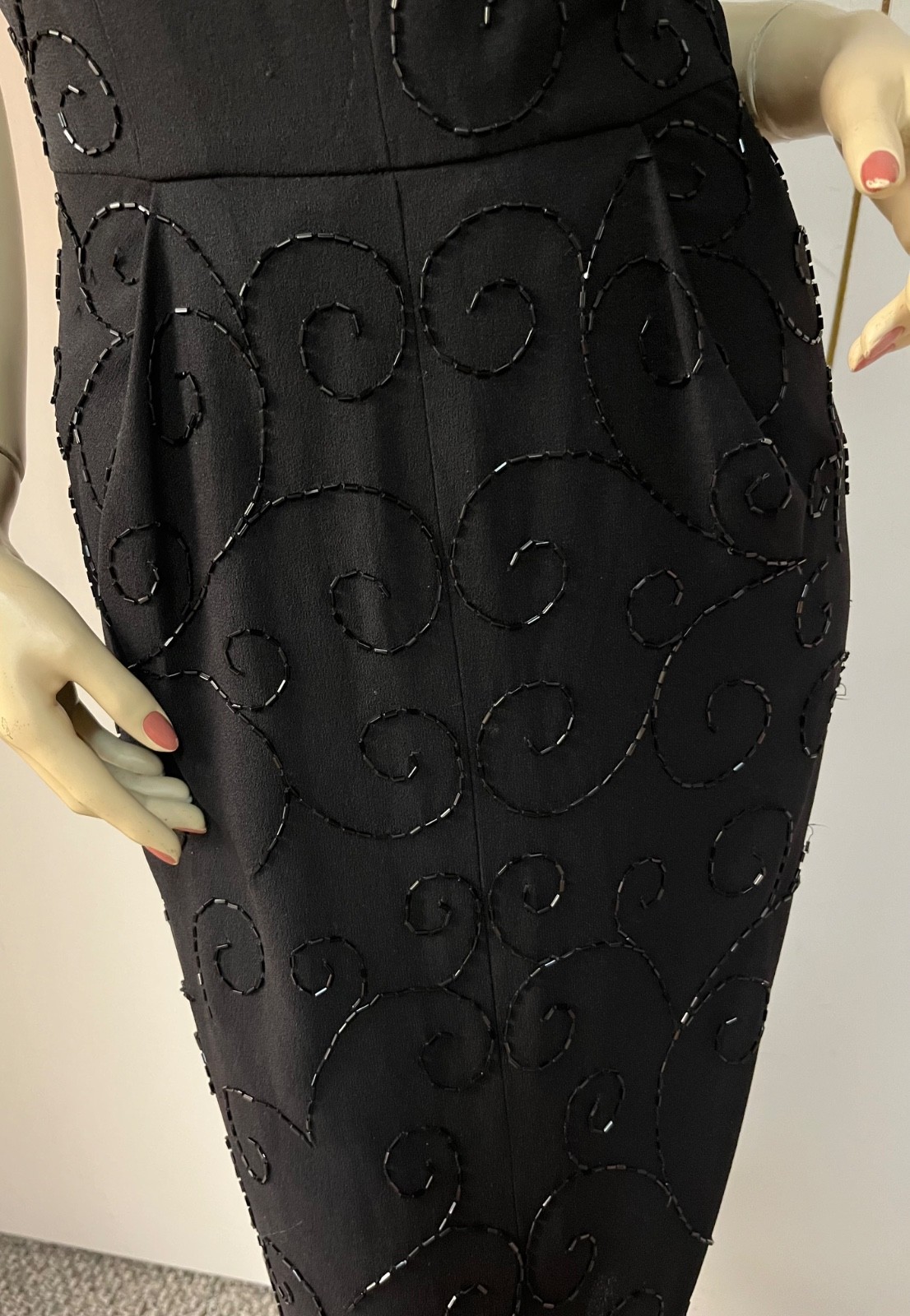 Vintage 1950s Cuffed Cleavage Black Beaded Side Zipper Cocktail Dress Bust 34