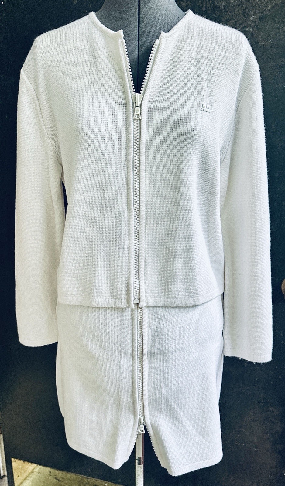 VINTAGE 1990s COURREGES PARIS WHITE KNIT SKIRT SWEATER JACKET SET CHUNKY ZIP M L
