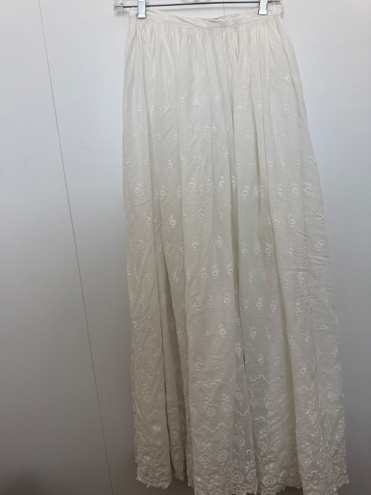 Antique Victorian White Eyelet Embroidered Cotton Petticoat Skirt 41&Prime; Long