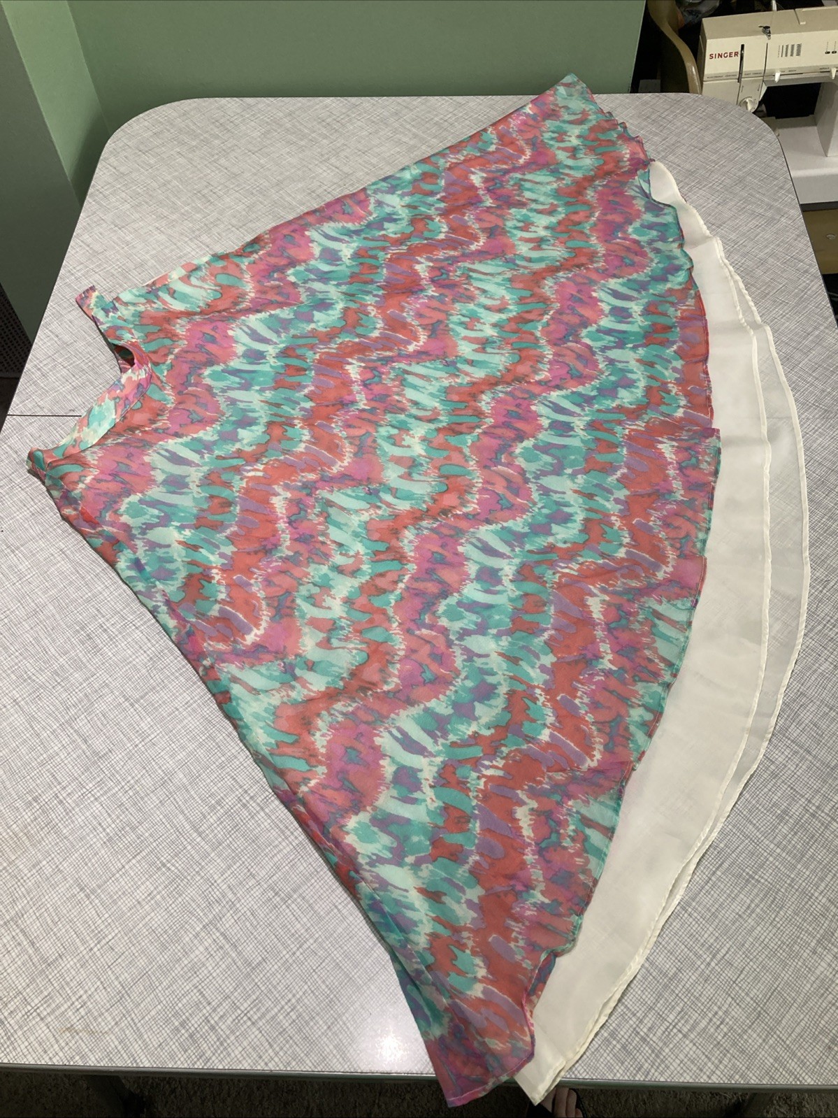 Vintage 80s Anne Crimmins Umi Collections 100% Silk Ikat Skirt Hong Kong Midi 4