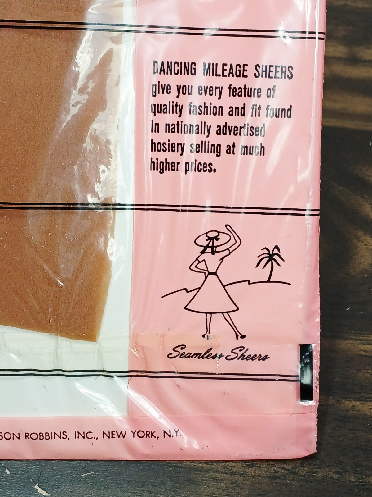 Vtg 50&rsquo;s Cantrece Stockings = Lot of 2 Pairs = Beige/Short 8.5-9 size = NOS