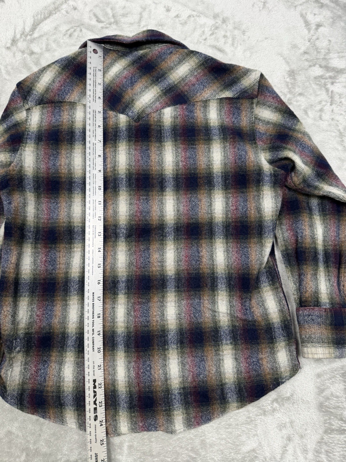 Vintage Pendleton Board Shirt Womens Medium Pearl Snap 100% Wool Western 90s
