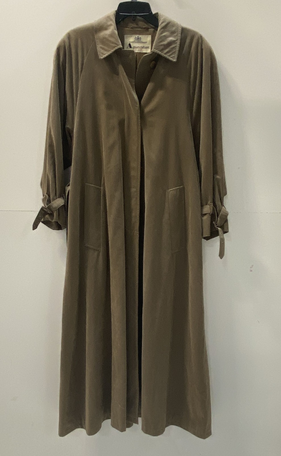 Aquascutum Women&rsquo;s Tan Long Belted Trench Coat Vintage 90s Made in England