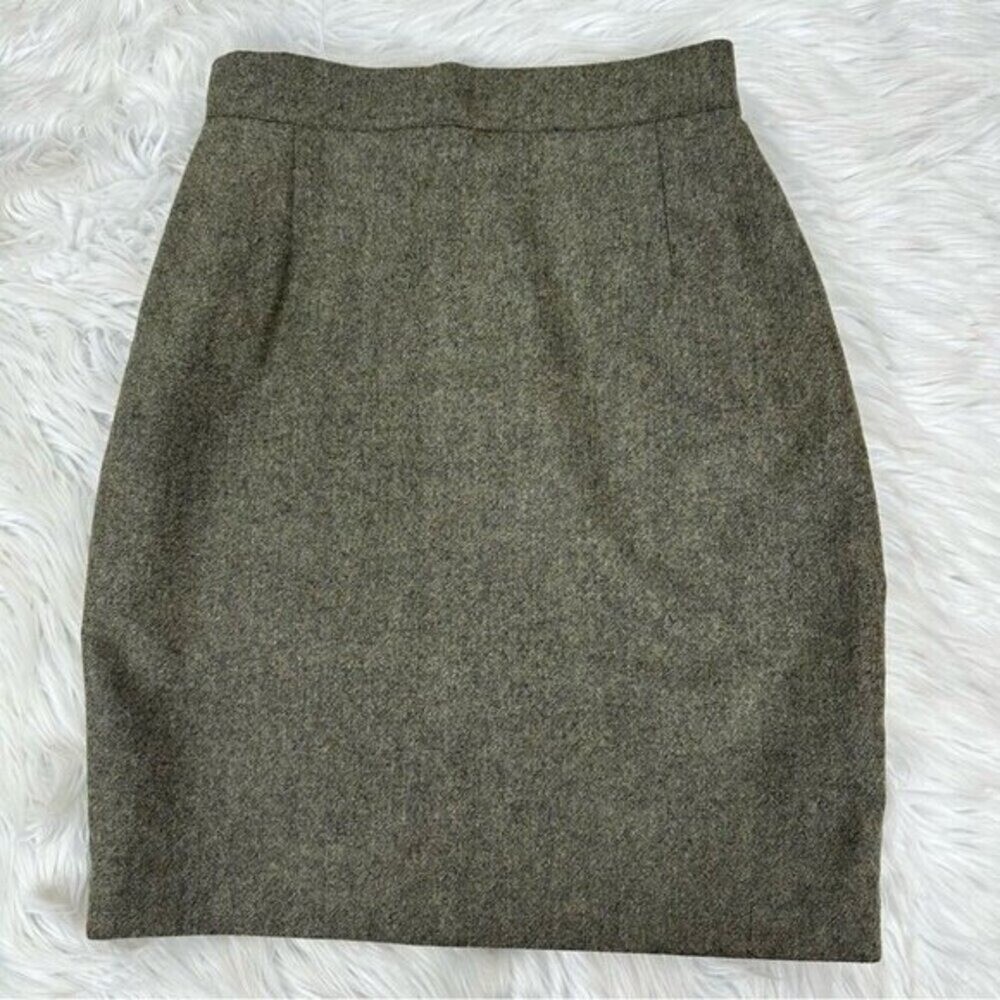 Fendi Olive Green 100% Virgin Wool Pencil Skirt Made in Italy Size FR 38/ US 25
