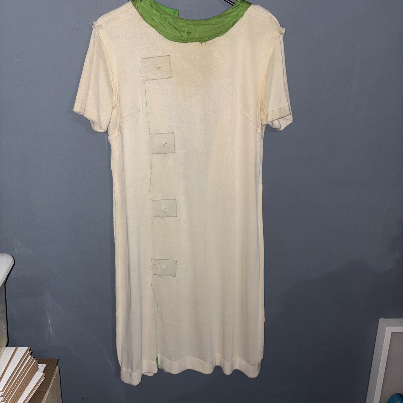 Vintage 1960’s Mod Style Knit Shift Dress Cream & Lime Green Size 16