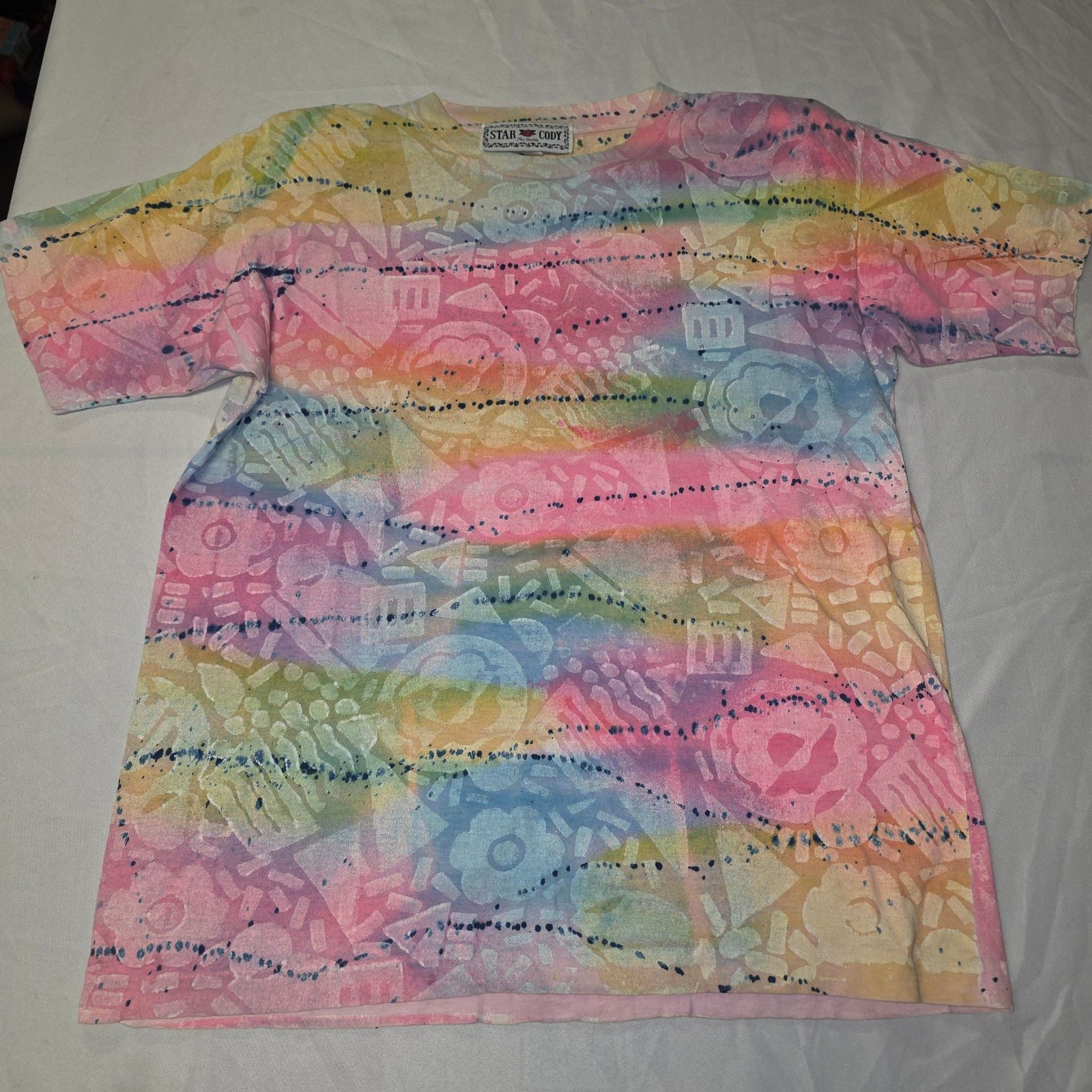 Vintage Star Cody Western Rainbow single stitch T-Shirt women&rsquo;s shoulder pads