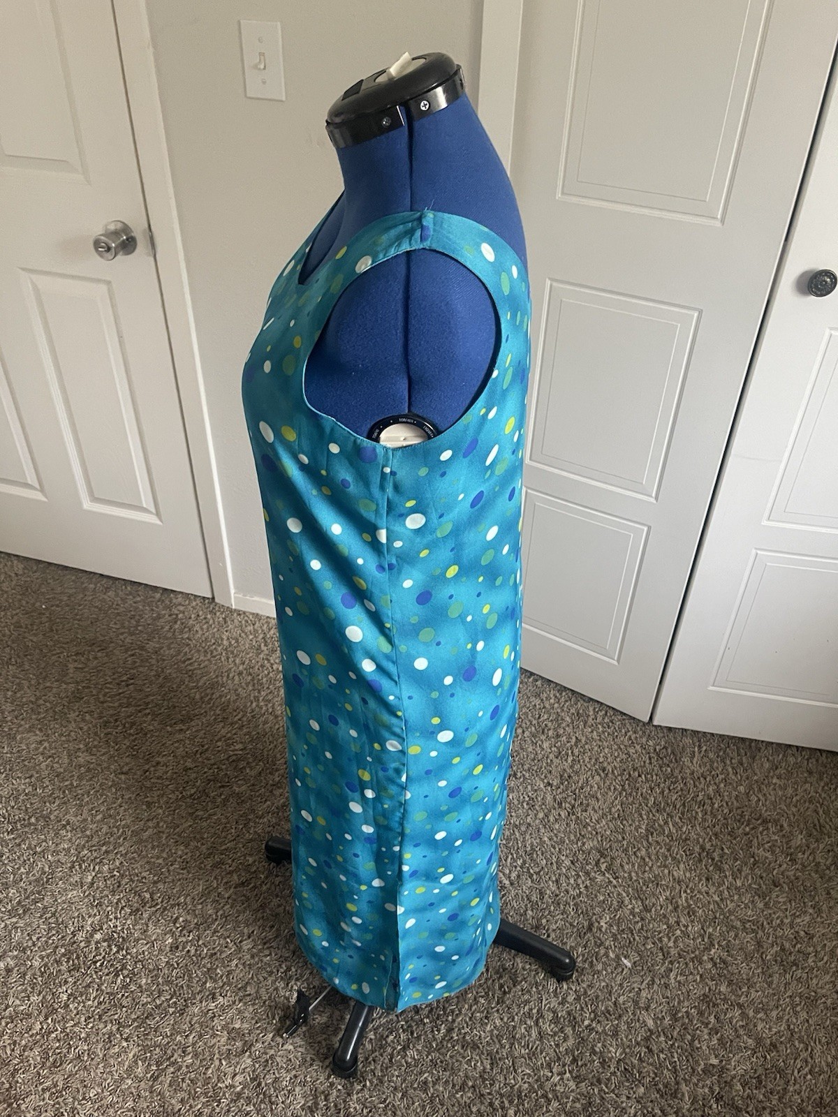 1990s/2000s Impressions Medium Reversible Dress Shoes and purses vs Polkadots