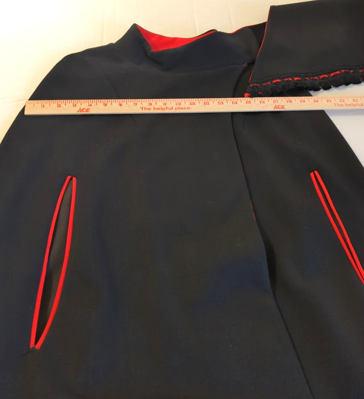 Vtg Alfred Werber Cape S Black Wool Red Attached Scarf High Fashion 1960&rsquo;s Chic