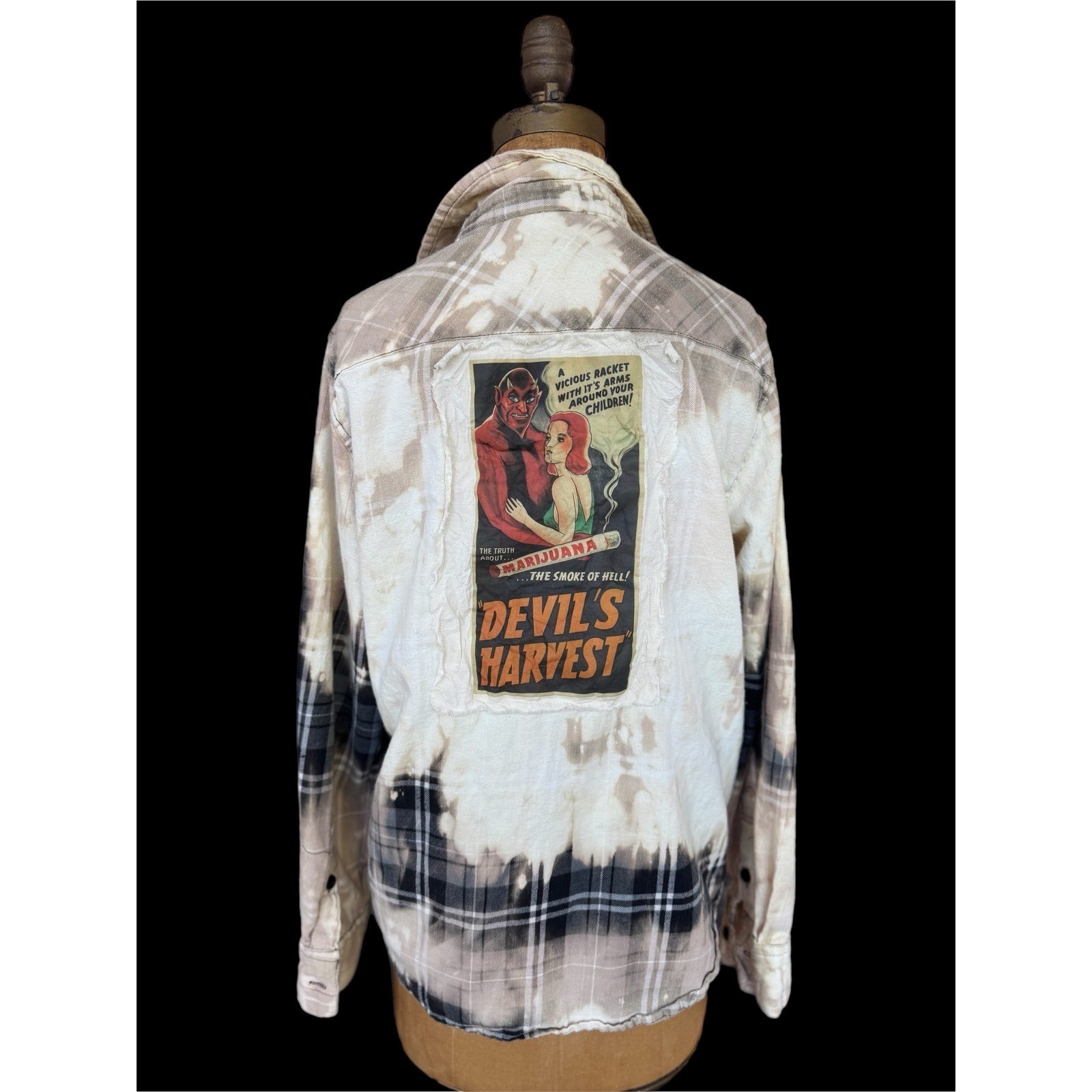 Vintage Marijuana Propaganda Flannel Large Bleached Devil&rsquo;s Harvest Shirt