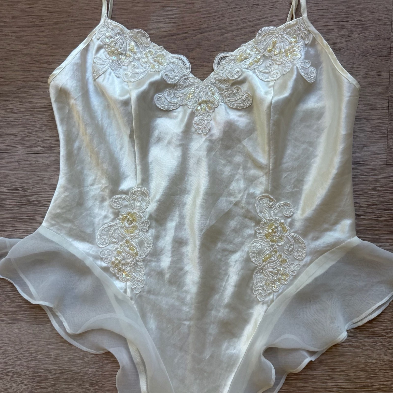 Vintage Victoria&rsquo;s Secret Ivory Satin Beaded Lace Teddy Bodysuit