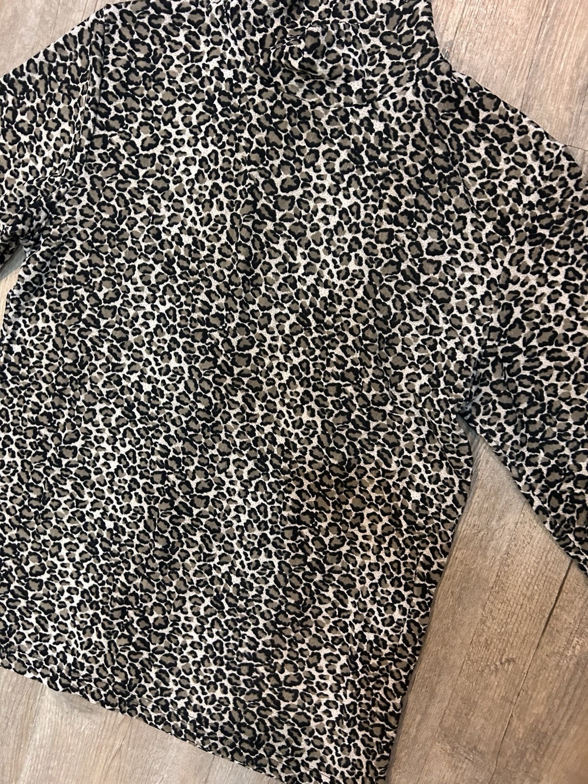 VTG 1990s 2000s Top 90s Y2K Leopard Animal Print Stretchy Sheer Mockneck SZ S