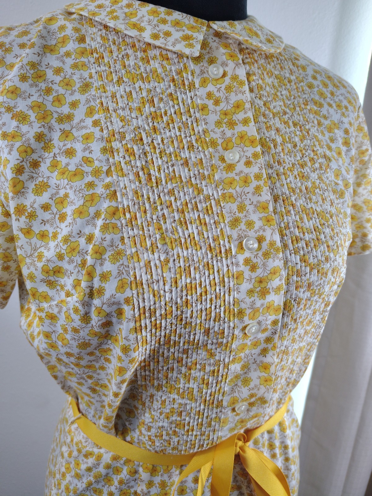 Vtg Serbin Of Florida 50s Yellow Floral Cotton Pleated Button Up Day Dress M