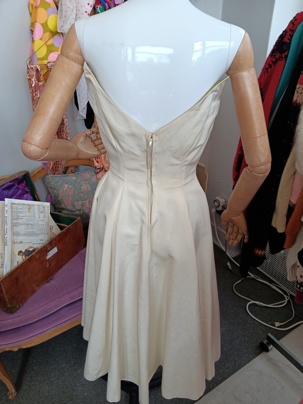 VTG 1950&rsquo;s Fit and Flare Faille Cocktail Dress with Shrug Designer Unknown