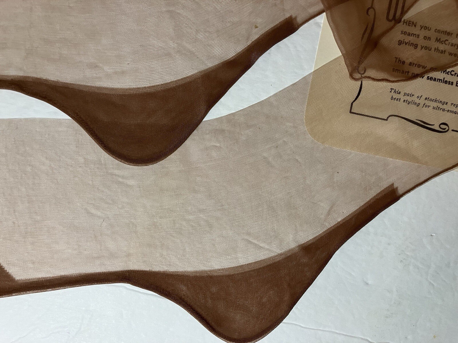 2 PAIR VINTAGE 1950s FULL FASHIONED STOCKINGS FLAT KNIT CUBAN HEEL SEAMED 10×32”