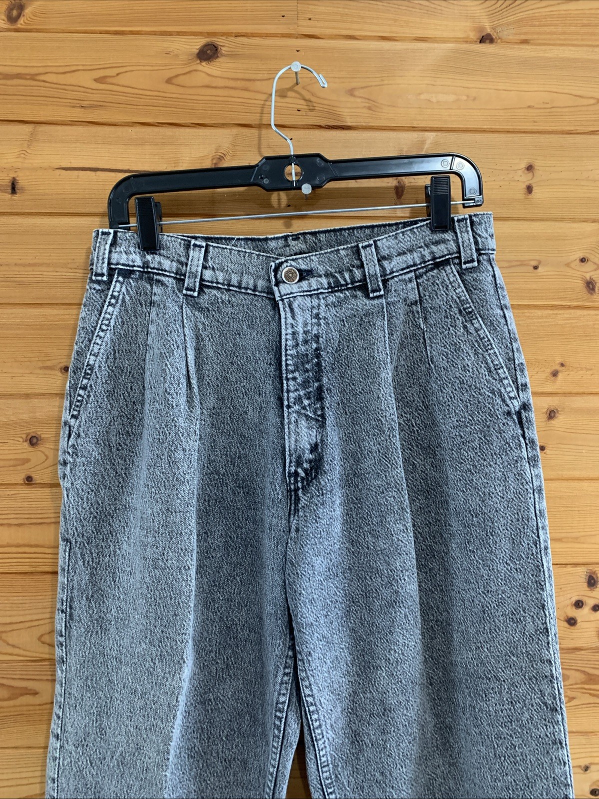 VTG Levis Silver Tab Black Acid Wash Pleated High Waist Jeans Size 30/34