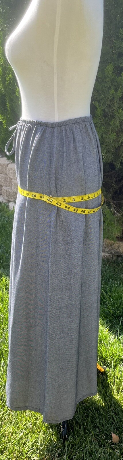 Skirt Black Size:Large Long Clio Adjustable Waistband Drawstring Buttondown