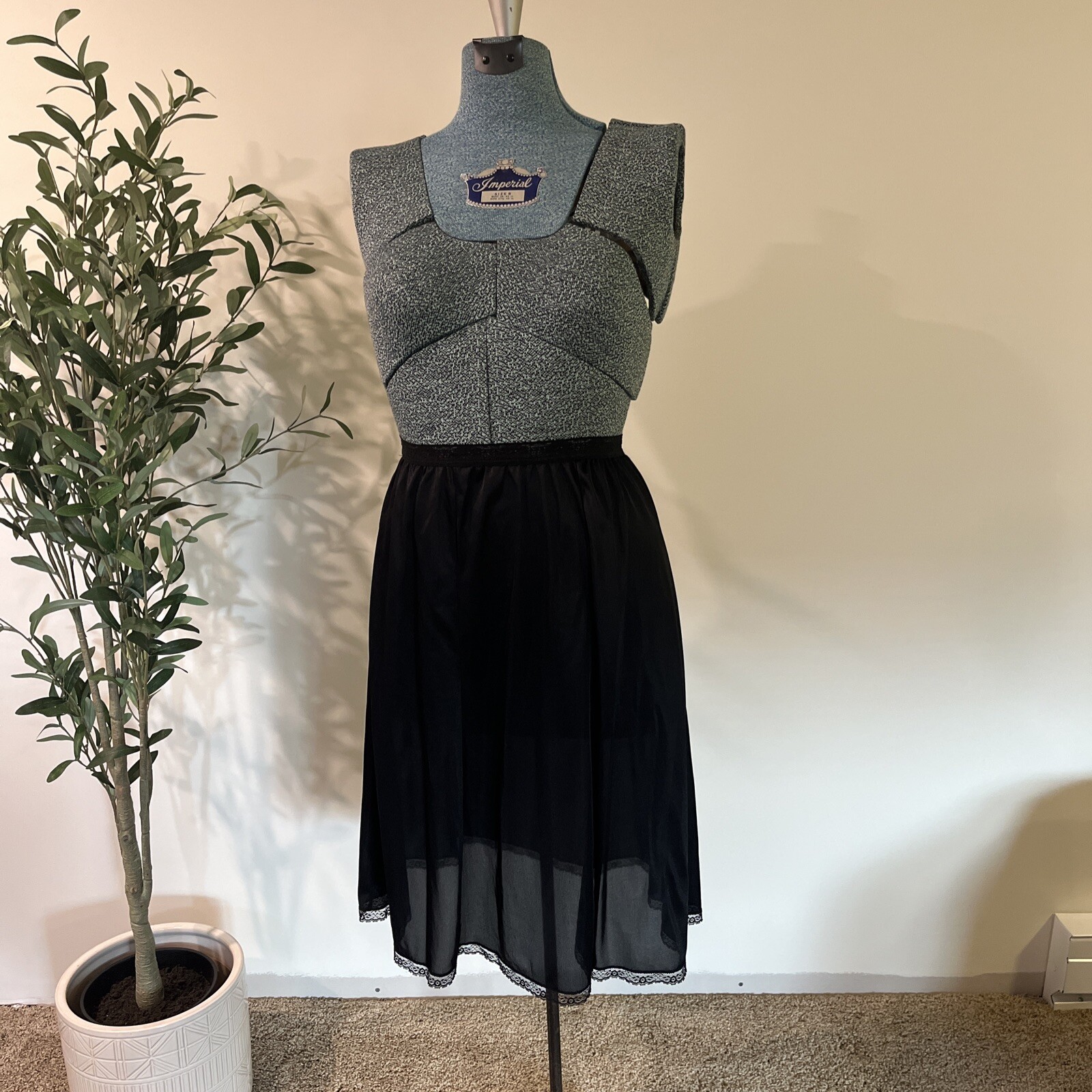 Vintage Powers Model Black Rayon Half Slip w Lace Size Small 23 In Long