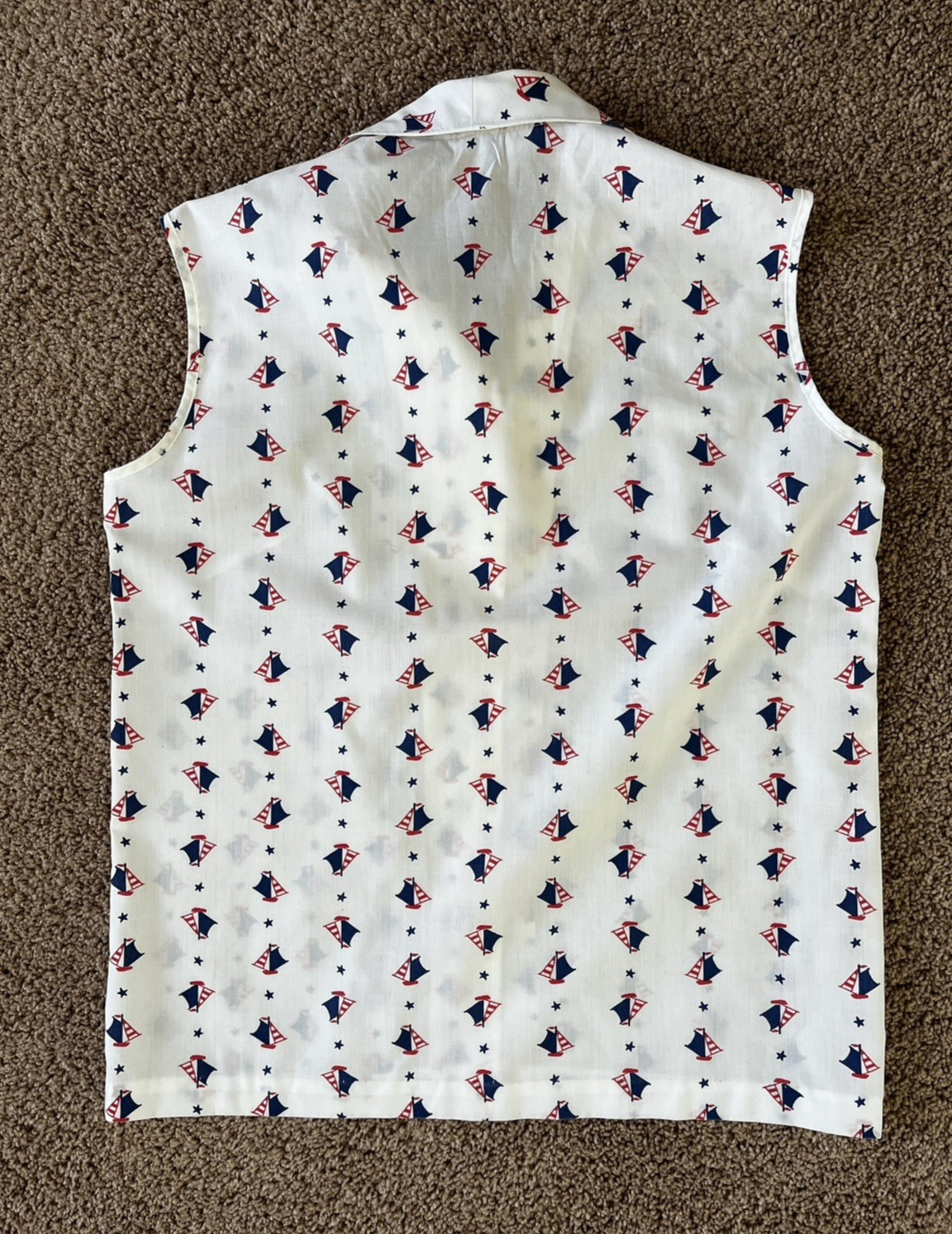 VTG KMART/KRESGES Sleeveless ButtonUp Sailboat Blouse-Sz 34 (See Description)