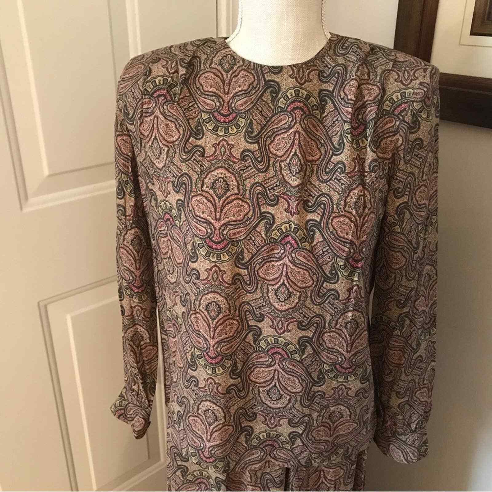 Lloyd Williams Petites Vintage 90s 2 Pc Skirt Set Size 4