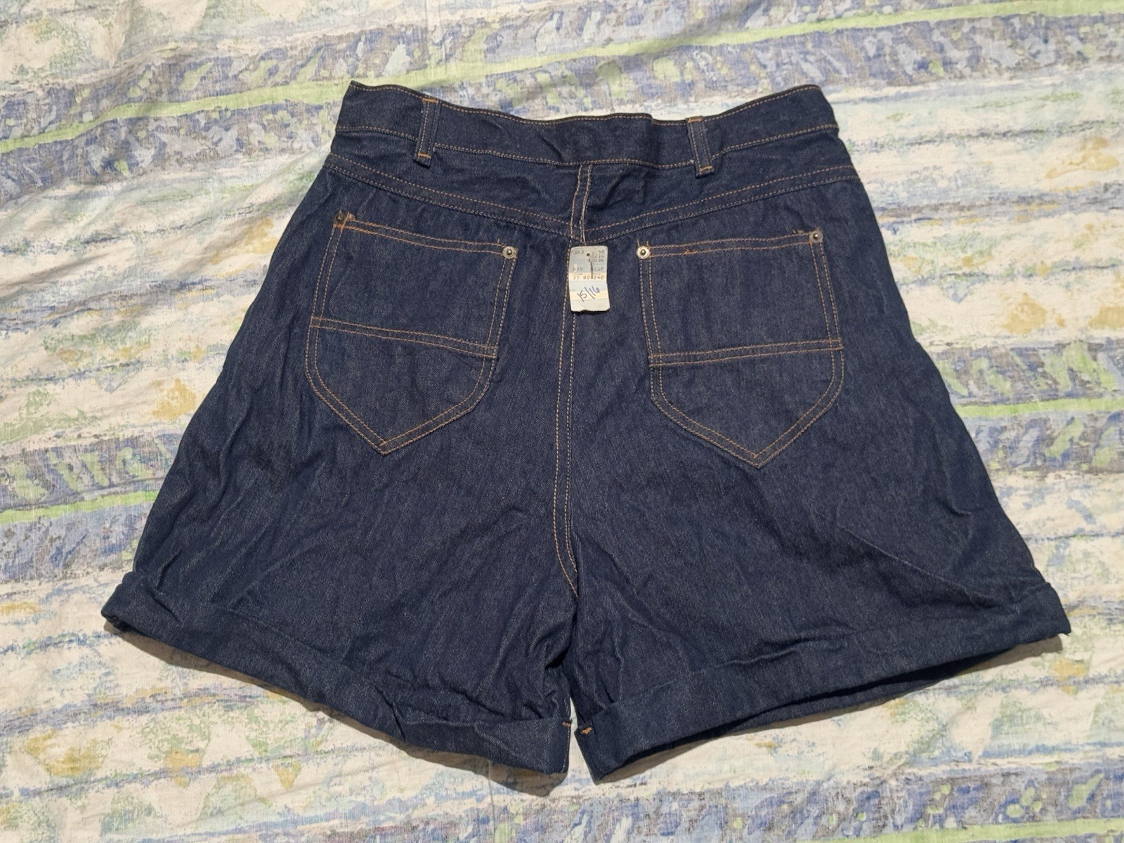 NWT Vtg A’Milano 1970s Denim Shorts Rolled Cuffs Women’s 15/16 13”Rise 30”waist