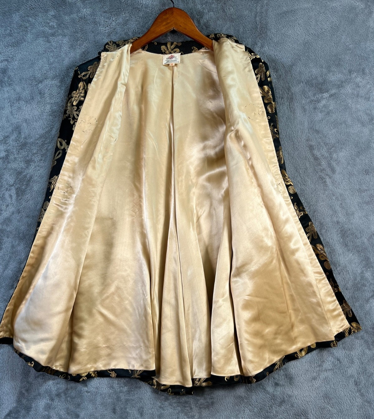 Dynasty Hong Kong Silk Jacket 16 20×28 Black Gold Mandarin Frog Closure Vtg 60s*