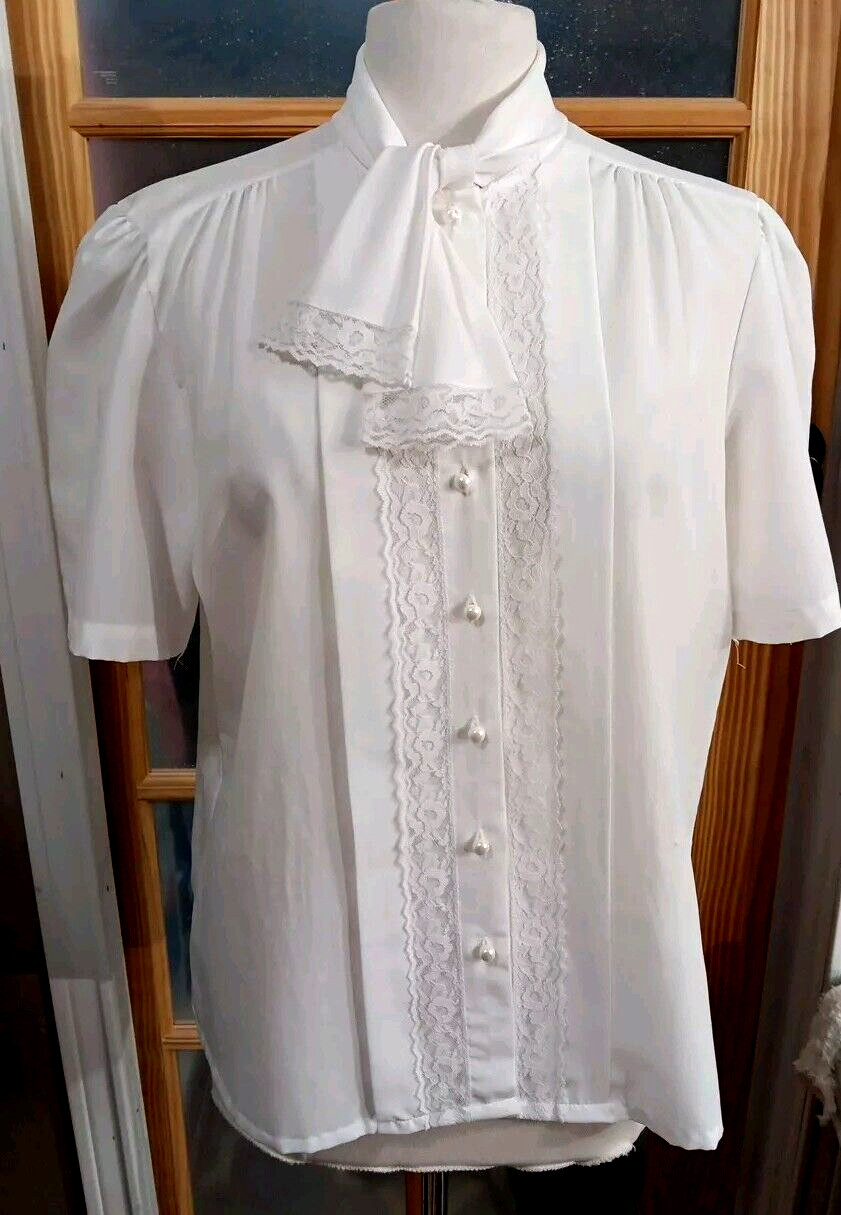 Vintage Lace Blouse White Jonquil by Judy Bond Tie Collar Sz 16 Pearl Buttons