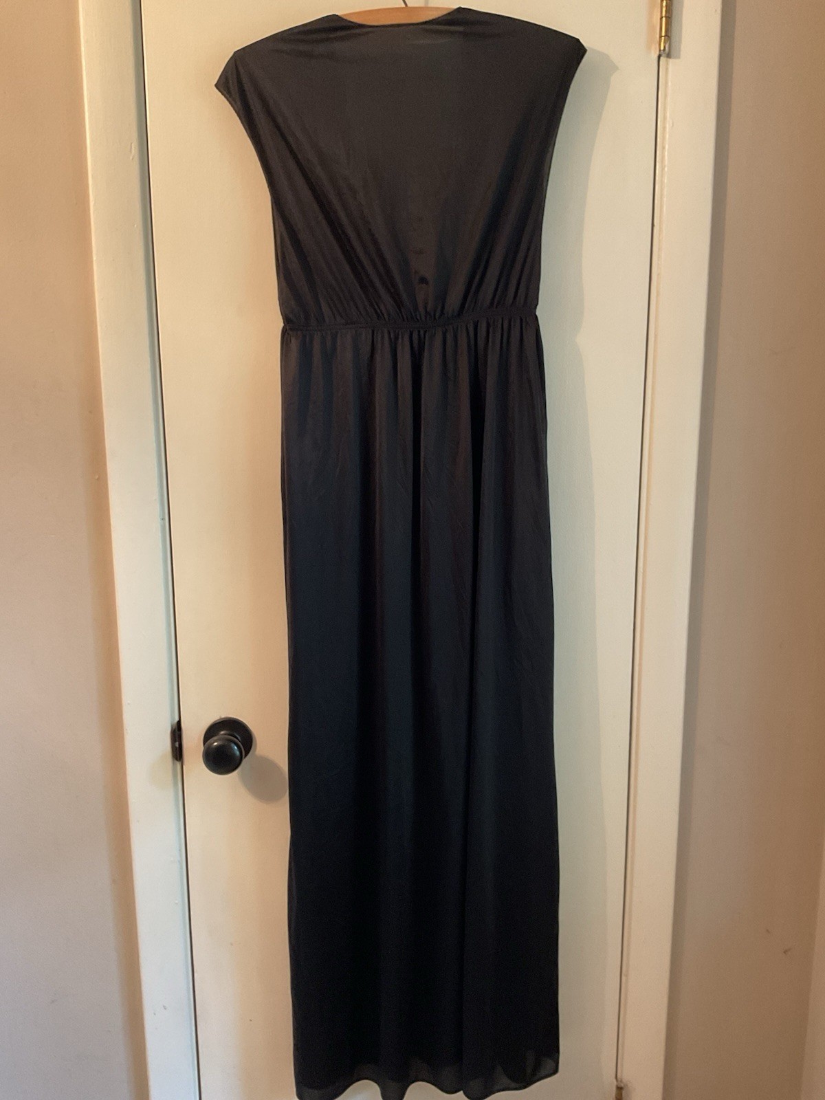 Vintage Gilead Black Nylon Maxi Nightgown Lace Trimmed Bodice Sz M