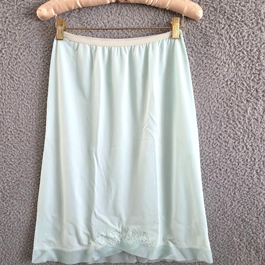 Vintage Lingerie Half Slip Skirt Small Light Blue Nylon Chiffon Trim 22&Prime; Length