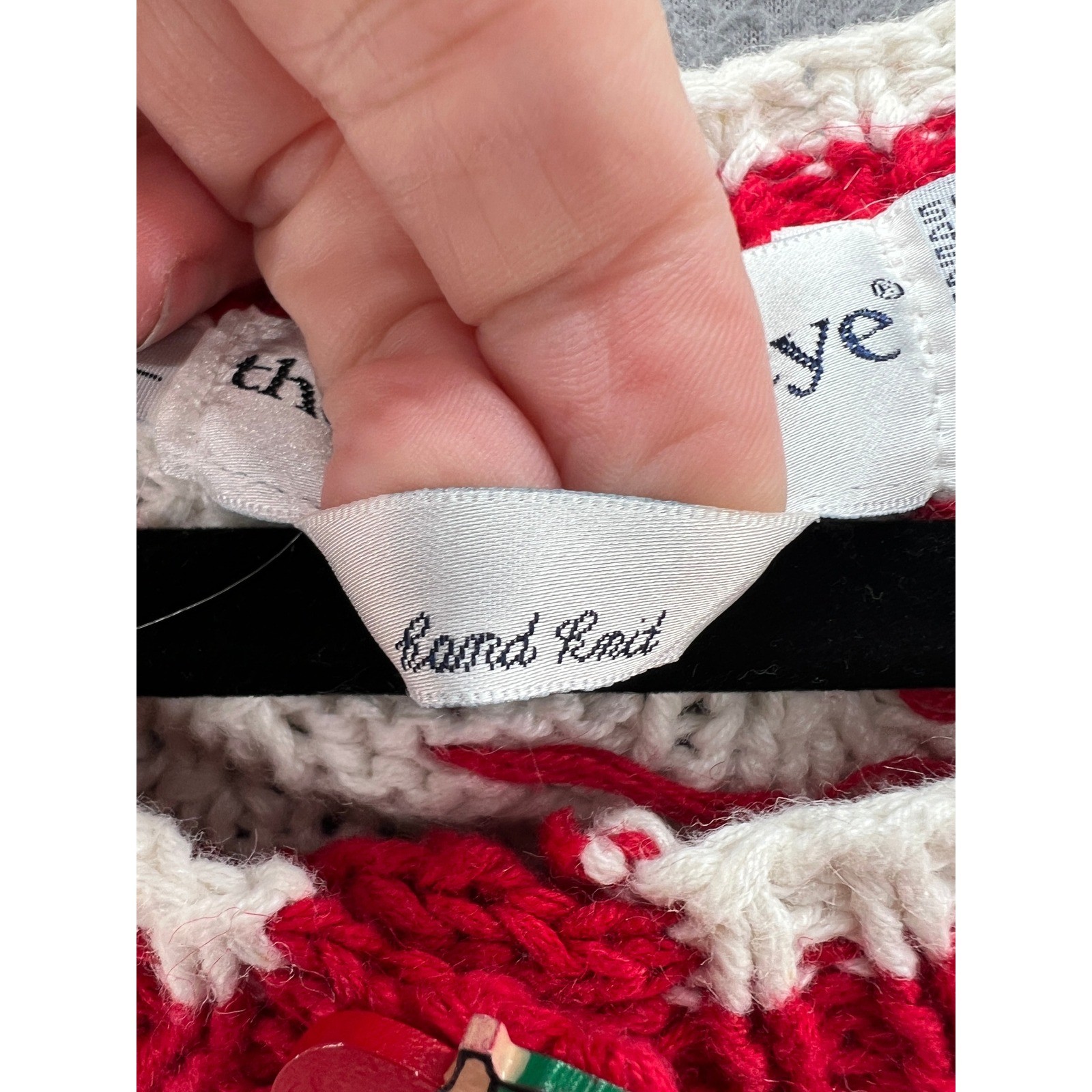 Vintage The Eagle&rsquo;s Eye Hand Knit Teacher School Cardigan Sweater Cream Red 1993