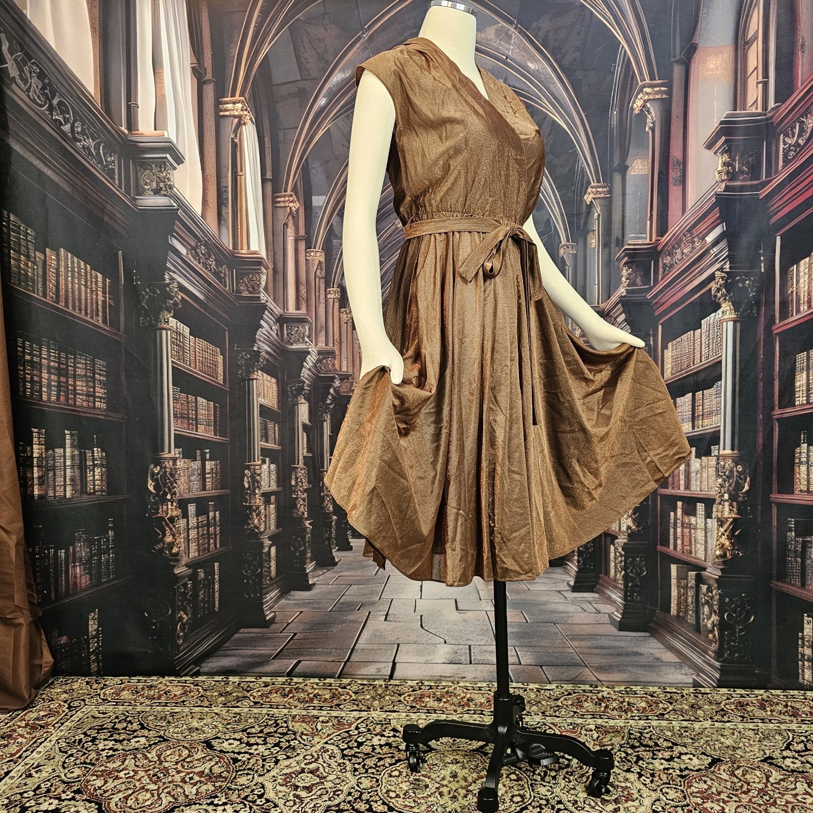 Vintage 1970s Dress Copper Brown V-neckline Cap Sleeve Tie Waist Circle Skirt