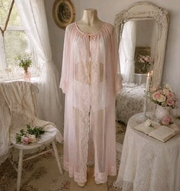 Vintage 90s Pink Sheer Peignoir Floral Robe Size XL Angelcore Romantic Bridal