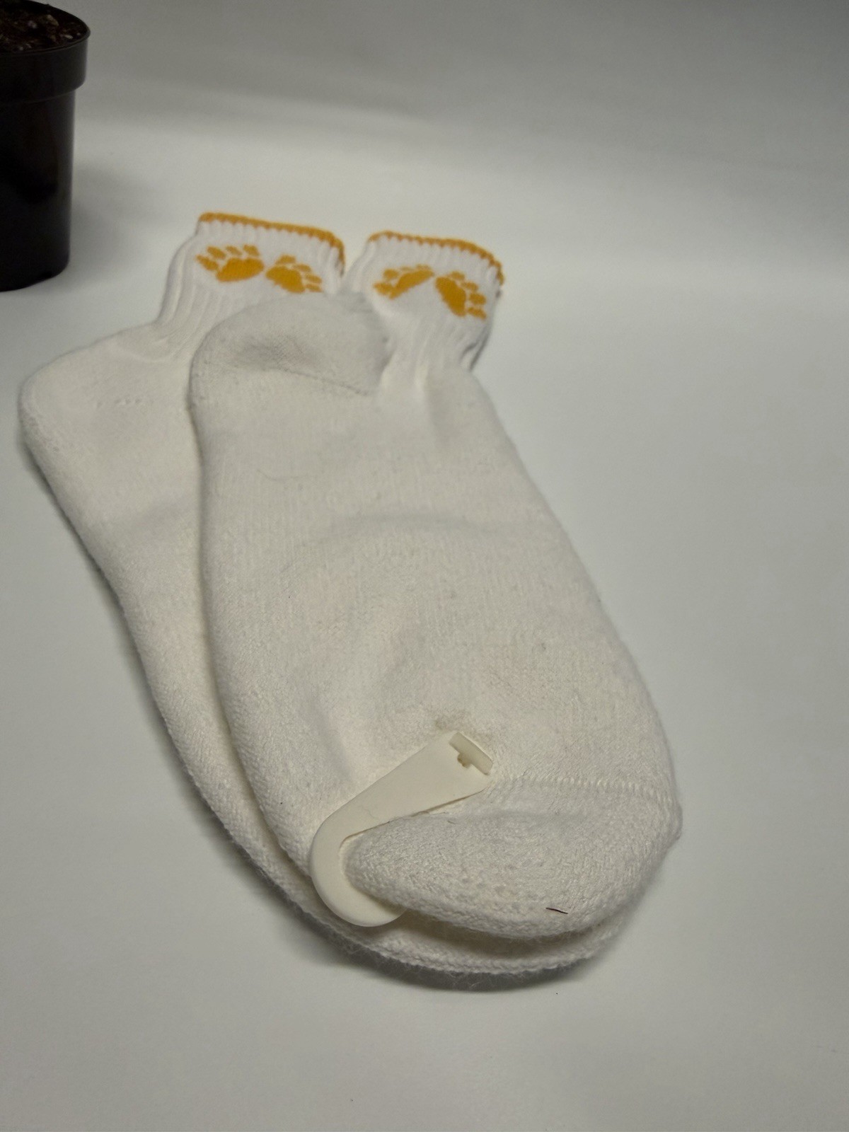 VTG Socks Cheerleading NOS Acrylic Nylon 8.5-11 White Yellow 90s USA TCK Bears.