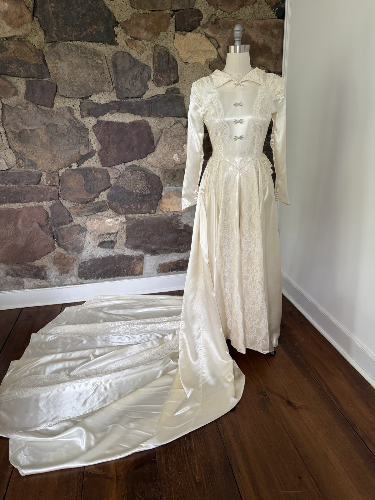 Vintage 1940s Wedding Dress, Liquid Satin,Ivory, Long Dramatic Train, Lace