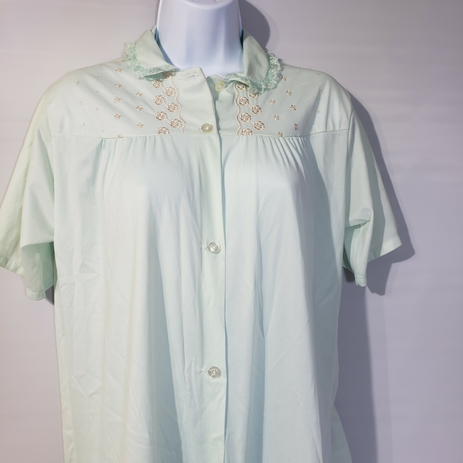 Philmaid Nightgown mint green Nylon Button Up Robe Lingerie Gown Large 32/34 Vtg