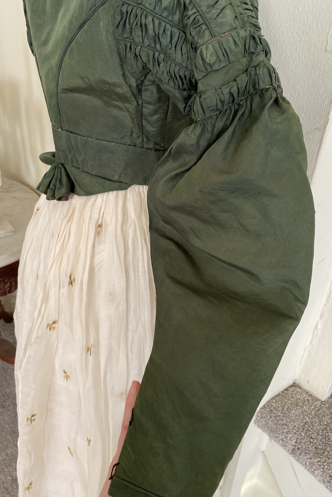 Rarest 1825 Regency Spencer Jacket Rich Emerald « Arsenic » Green Museum Quality!
